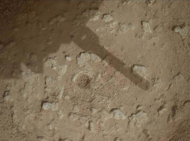 Sol 3648: Mars Hand Lens Imager (MAHLI)