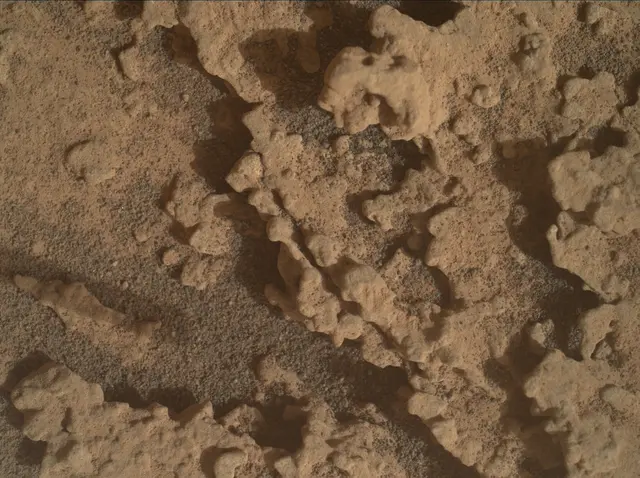 Sol 3648: Mars Hand Lens Imager (MAHLI)