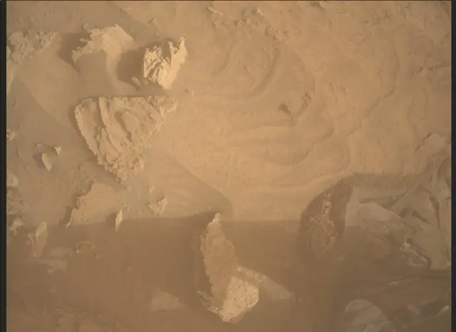 Sol 3648: Mars Descent Imager (MARDI)