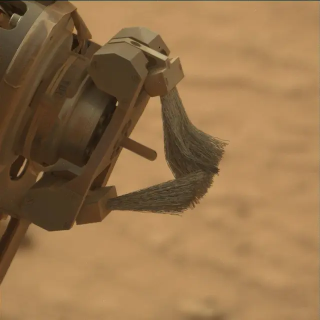 Sol 3650: Mast Camera (Mastcam)