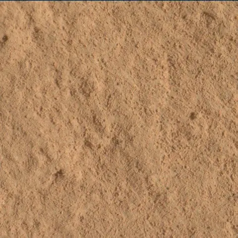 Sol 3650: Mars Hand Lens Imager (MAHLI)