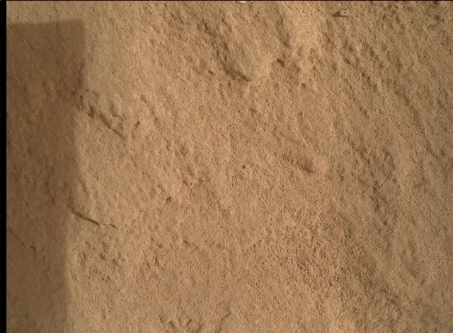 Sol 3650: Mars Hand Lens Imager (MAHLI)