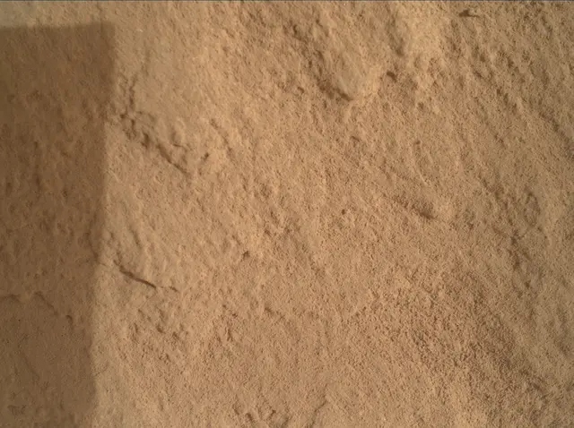 Sol 3650: Mars Hand Lens Imager (MAHLI)