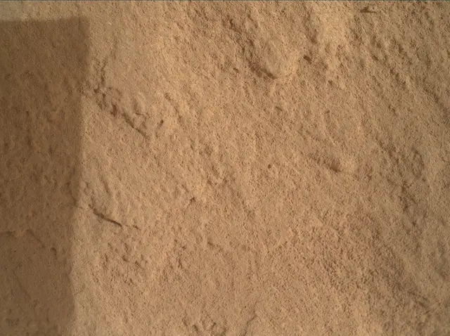 Sol 3650: Mars Hand Lens Imager (MAHLI)