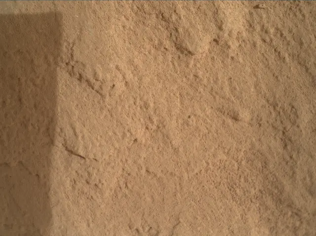 Sol 3650: Mars Hand Lens Imager (MAHLI)