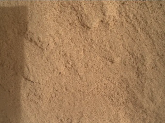 Sol 3650: Mars Hand Lens Imager (MAHLI)