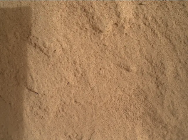 Sol 3650: Mars Hand Lens Imager (MAHLI)