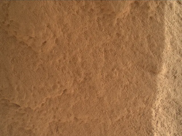 Sol 3650: Mars Hand Lens Imager (MAHLI)