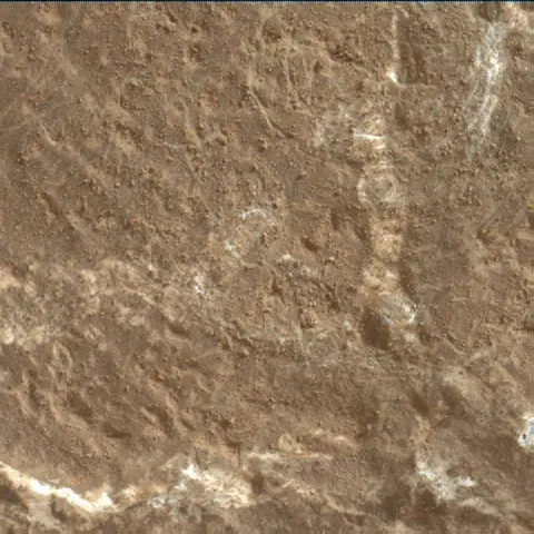 Sol 3650: Mars Hand Lens Imager (MAHLI)