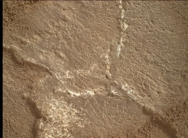 Sol 3650: Mars Hand Lens Imager (MAHLI)