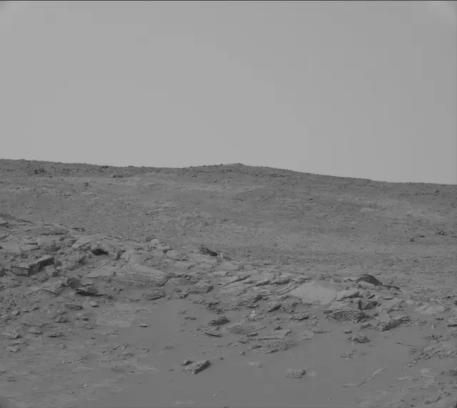 Sol 3651: Mast Camera (Mastcam)