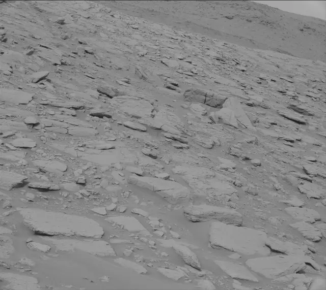 Sol 3651: Mast Camera (Mastcam)