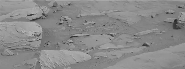 Sol 3651: Mast Camera (Mastcam)