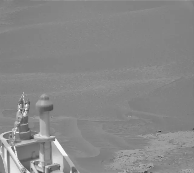 Sol 3651: Mast Camera (Mastcam)