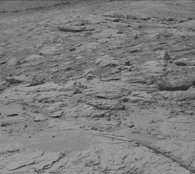 Sol 3651: Mast Camera (Mastcam)