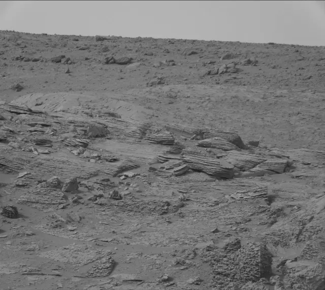 Sol 3651: Mast Camera (Mastcam)