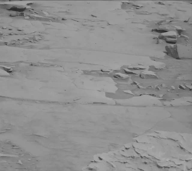Sol 3651: Mast Camera (Mastcam)