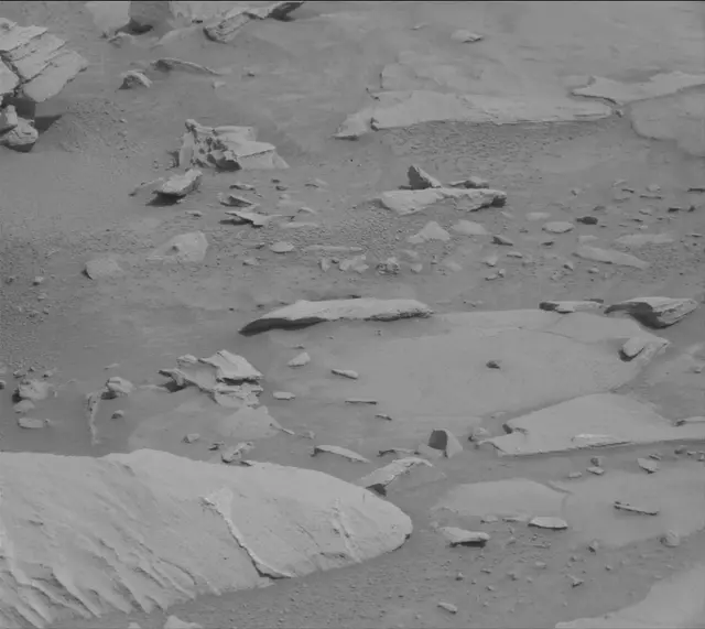 Sol 3651: Mast Camera (Mastcam)
