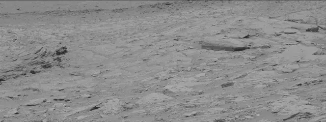 Sol 3653: Mast Camera (Mastcam)