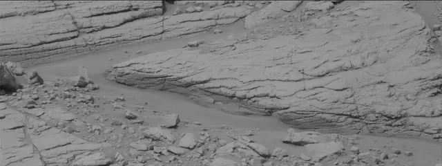 Sol 3653: Mast Camera (Mastcam)