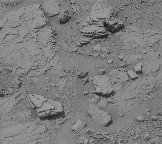 Sol 3653: Mast Camera (Mastcam)