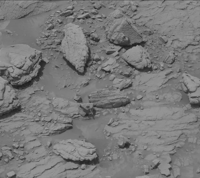 Sol 3653: Mast Camera (Mastcam)