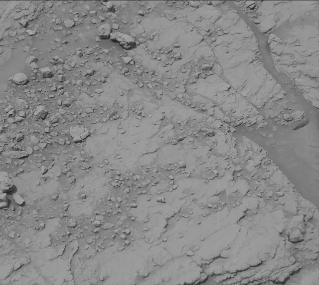Sol 3653: Mast Camera (Mastcam)