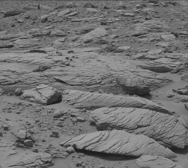 Sol 3653: Mast Camera (Mastcam)