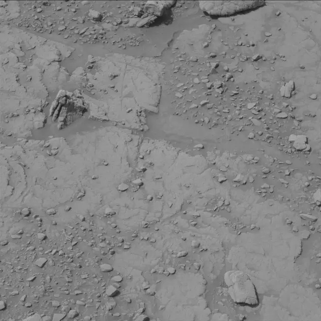 Sol 3653: Mast Camera (Mastcam)