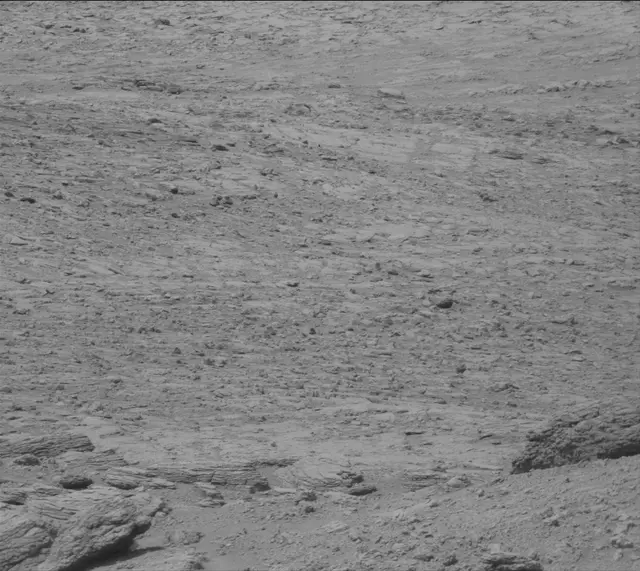 Sol 3653: Mast Camera (Mastcam)
