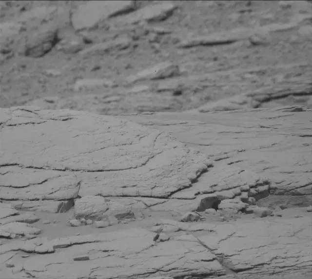 Sol 3653: Mast Camera (Mastcam)