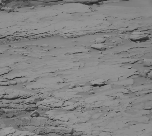 Sol 3653: Mast Camera (Mastcam)