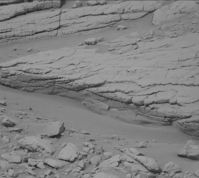Sol 3653: Mast Camera (Mastcam)