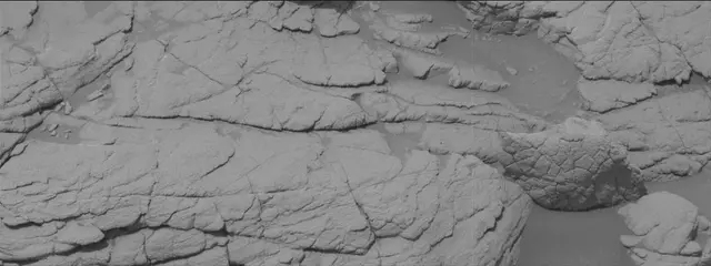 Sol 3655: Mast Camera (Mastcam)