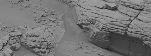 Sol 3655: Mast Camera (Mastcam)