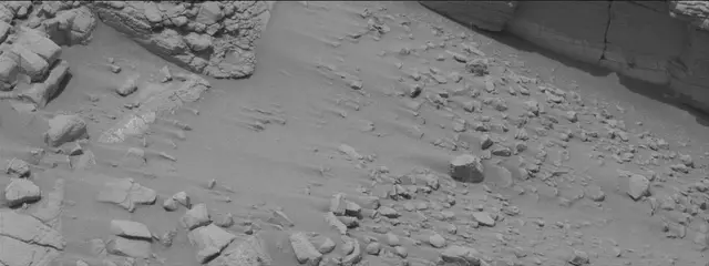 Sol 3655: Mast Camera (Mastcam)