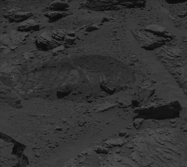 Sol 3655: Mast Camera (Mastcam)