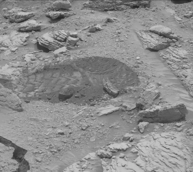 Sol 3655: Mast Camera (Mastcam)