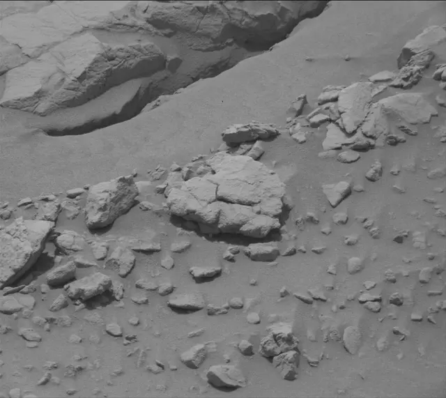 Sol 3655: Mast Camera (Mastcam)