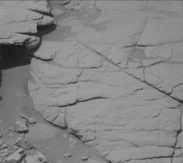 Sol 3655: Mast Camera (Mastcam)