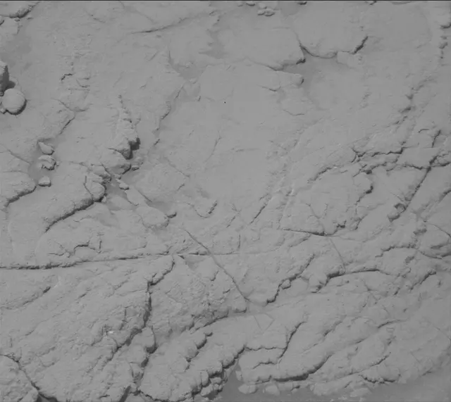 Sol 3655: Mast Camera (Mastcam)
