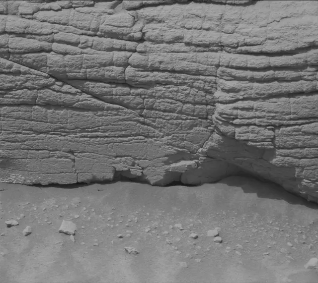Sol 3655: Mast Camera (Mastcam)