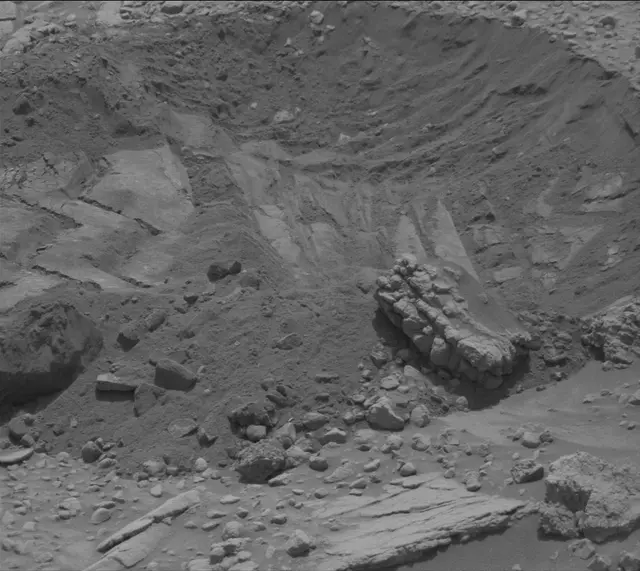 Sol 3655: Mast Camera (Mastcam)