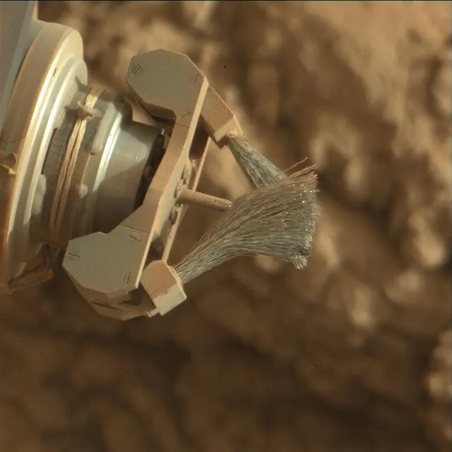 Sol 3657: Mast Camera (Mastcam)