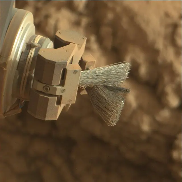 Sol 3657: Mast Camera (Mastcam)