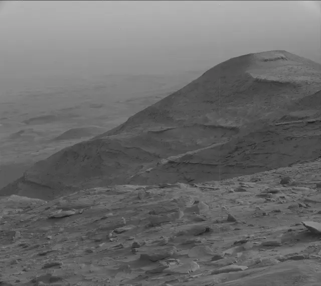 Sol 3658: Mast Camera (Mastcam)