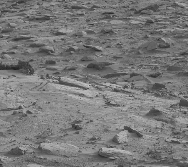 Sol 3658: Mast Camera (Mastcam)