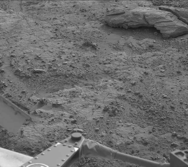Sol 3658: Mast Camera (Mastcam)