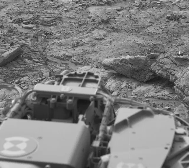Sol 3658: Mast Camera (Mastcam)
