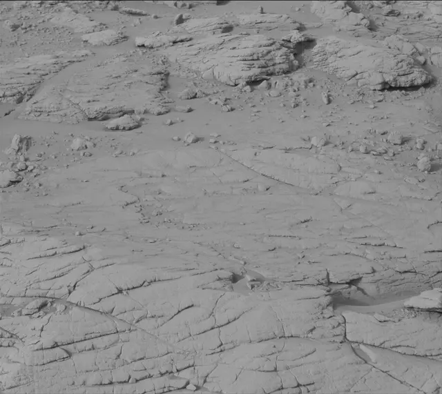 Sol 3658: Mast Camera (Mastcam)